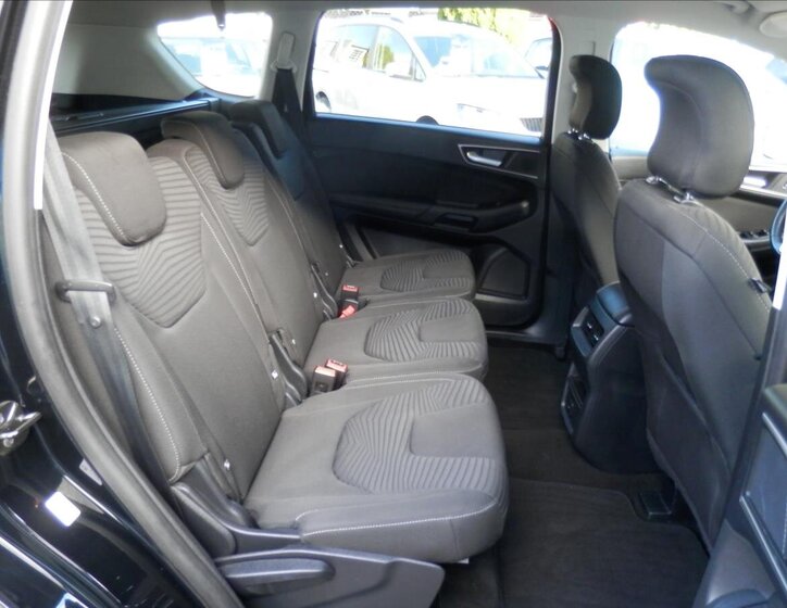 Ford S-MAX MPV 2,0 l 110 kw