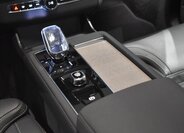 Volvo XC90 SUV 2,0 l 228 kw