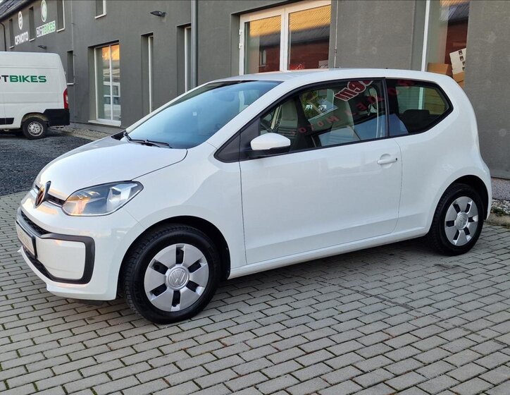 Volkswagen up! 6