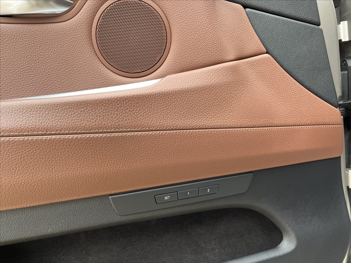 BMW Řada 5 Sedan / Limuzína 3,0 l 190 kw