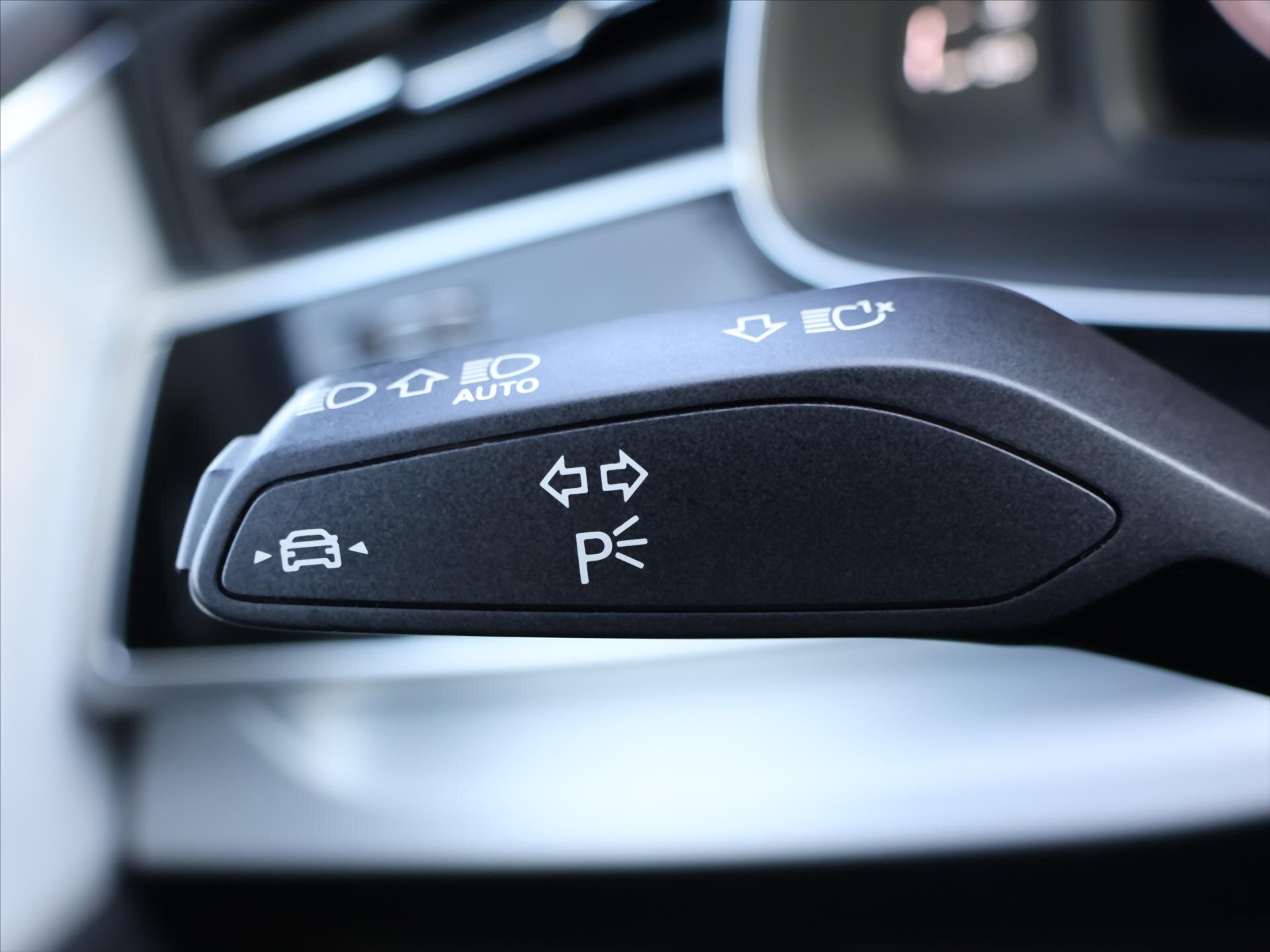 Audi Q7 SUV / Terénní 3,0 l 210 kw