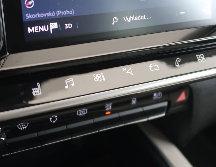 Citroën C5 Aircross SUV / Terénní 1,6 l 133 kw