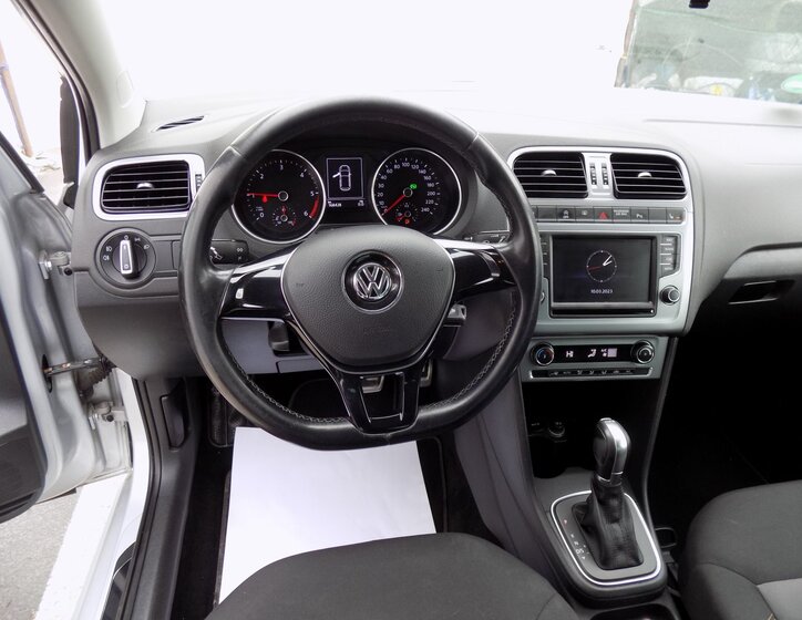 Volkswagen Polo 18