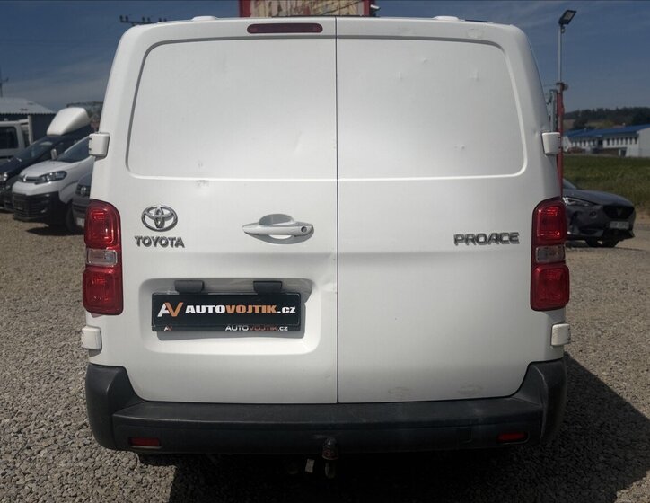 Toyota ProAce Skříň 2,0 l 110 kw