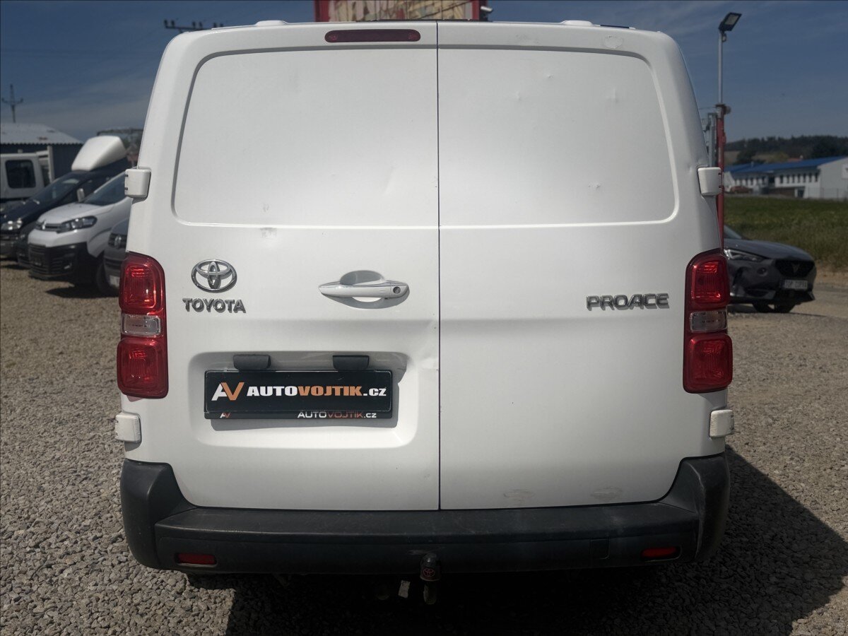 Toyota ProAce Skříň 2,0 l 110 kw