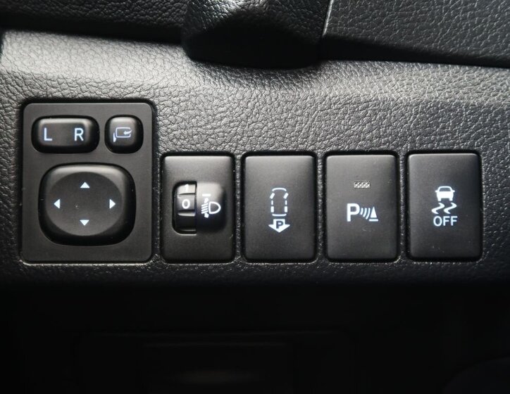 Toyota Auris Hatchback 1,6 l 97 kw