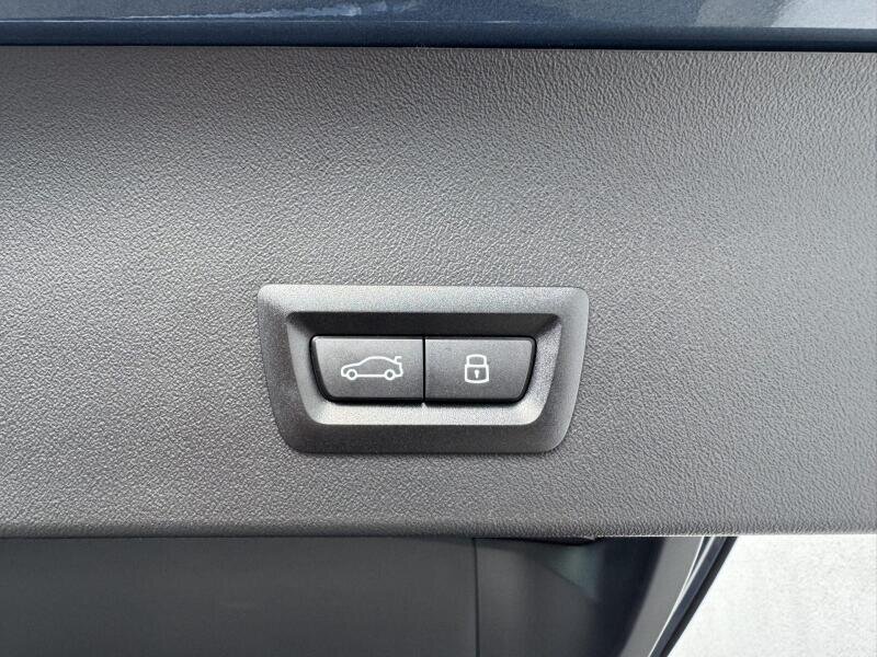 BMW X3 SUV 2,0 l 145 kw