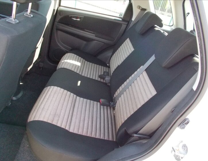 Fiat Sedici Hatchback 1,6 l 88 kw