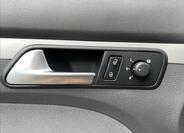 Volkswagen Touran 12