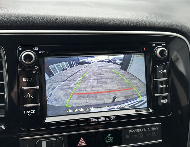 Mitsubishi Outlander SUV 2,0 l 110 kw