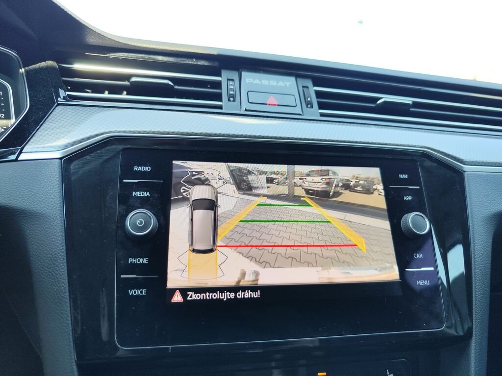 Volkswagen Passat Kombi 2,0 l 147 kw