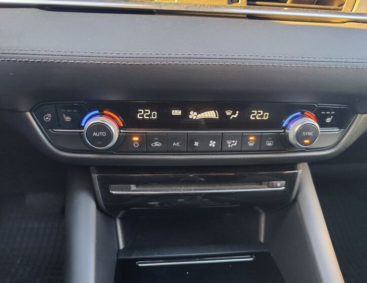 Mazda 6 Sedan 2,0 l 121 kw