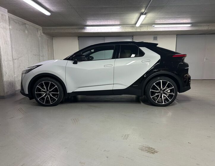 Toyota C-HR Hatchback 2,0 l 112 kw