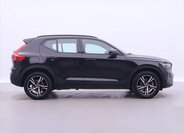 Volvo XC40 SUV 2,0 l 145 kw