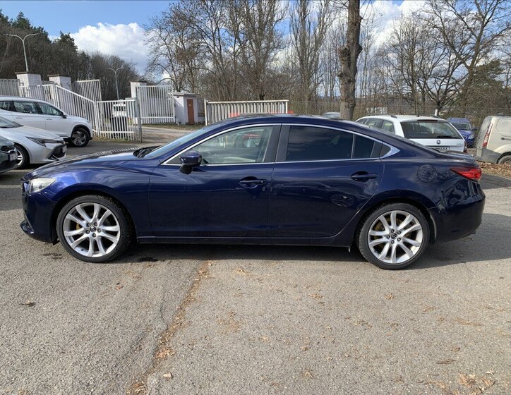 Mazda 6 Sedan / Limuzína 2,2 l 129 kw