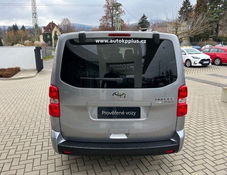 Toyota ProAce Verso 5