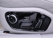 Audi A8 Sedan / Limuzína 4,2 l 273 kw