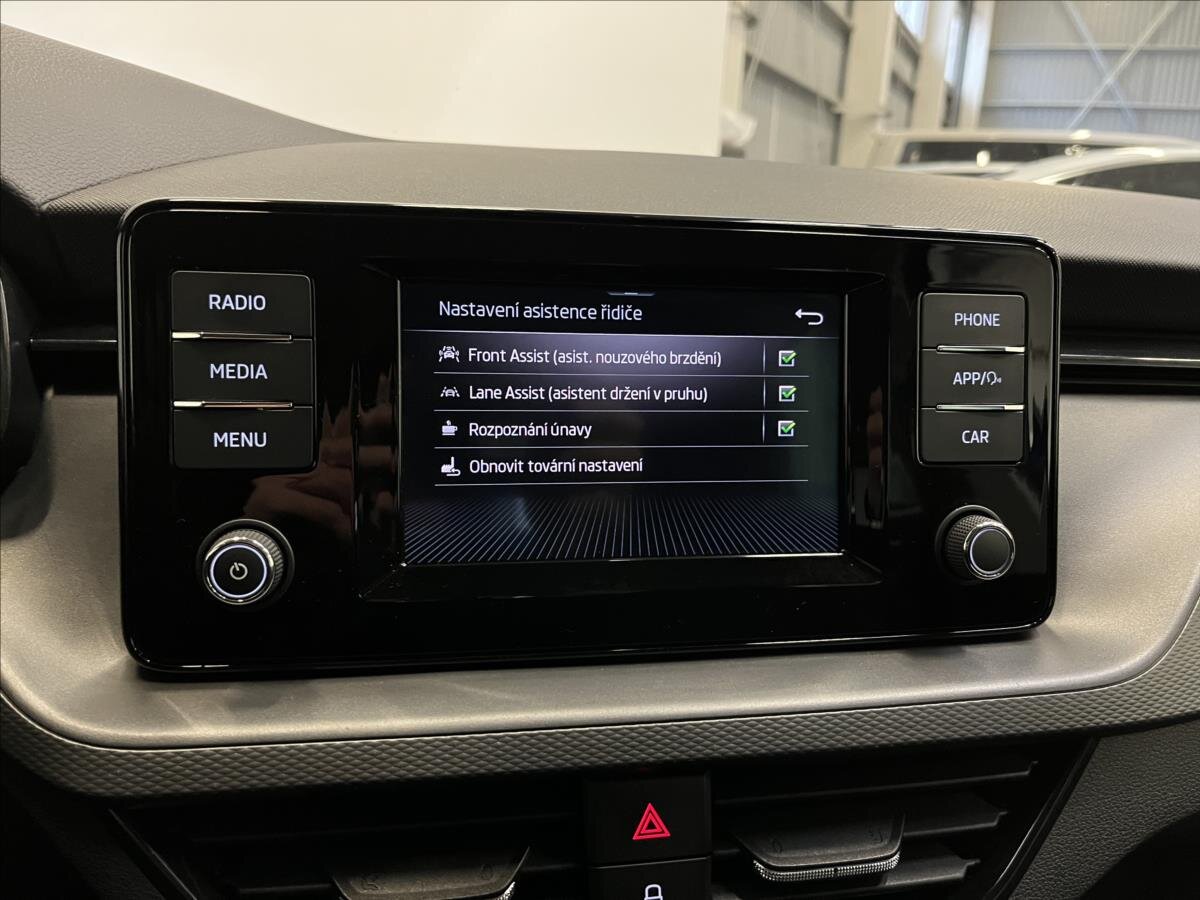 Škoda Scala Hatchback 1,6 l 85 kw