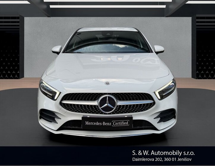 Mercedes-Benz Třídy A Hatchback 1,3 l 118 kw
