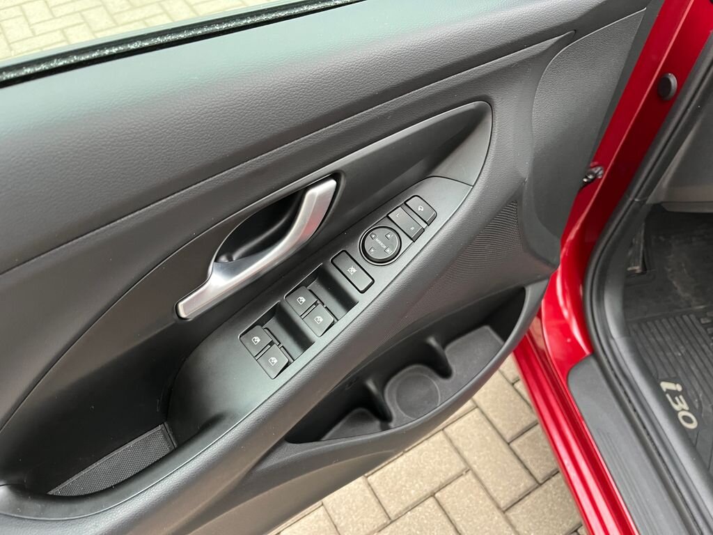 Hyundai i30 Kombi 1,5 l 70 kw