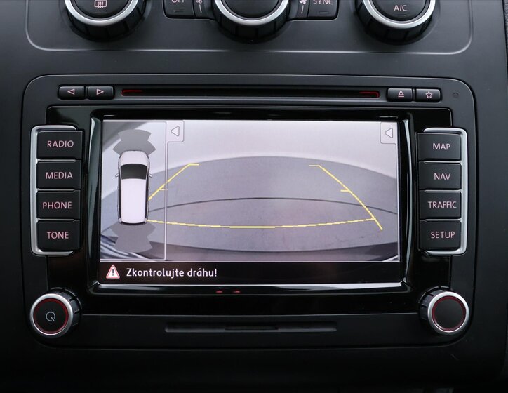 Volkswagen Touran 29