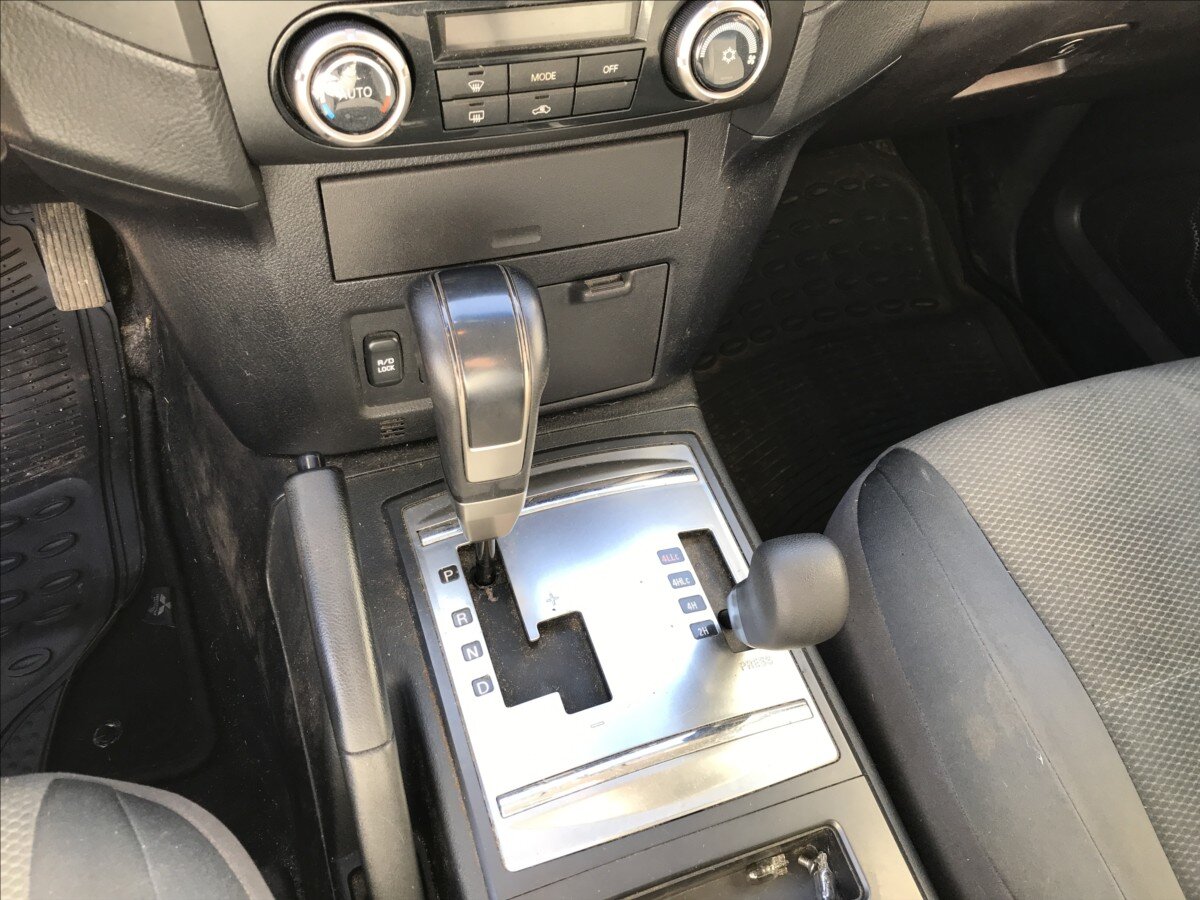 Mitsubishi Pajero Ostatní 3,2 l 125 kw