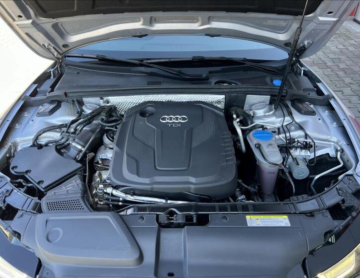Audi A5 40