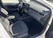 Toyota Corolla Sedan / Limuzína 1,5 l 92 kw