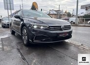 Volkswagen Passat 11