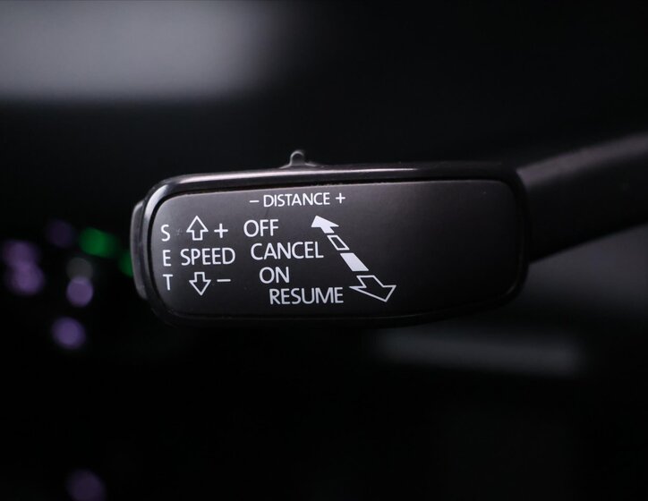 Škoda Karoq SUV 1,5 l 110 kw