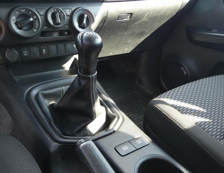 Toyota Hilux Ostatní 2,4 l 110 kw