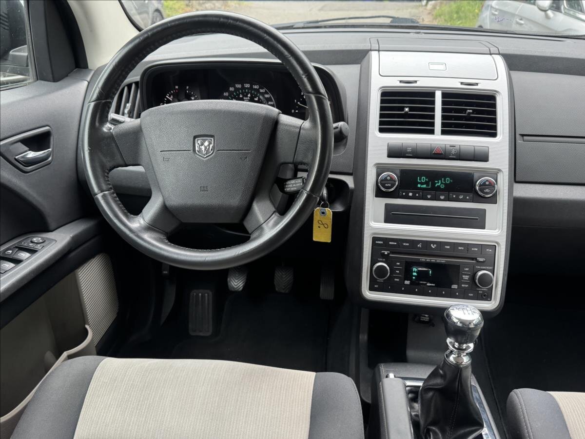 Dodge Journey MPV 2,0 l 103 kw