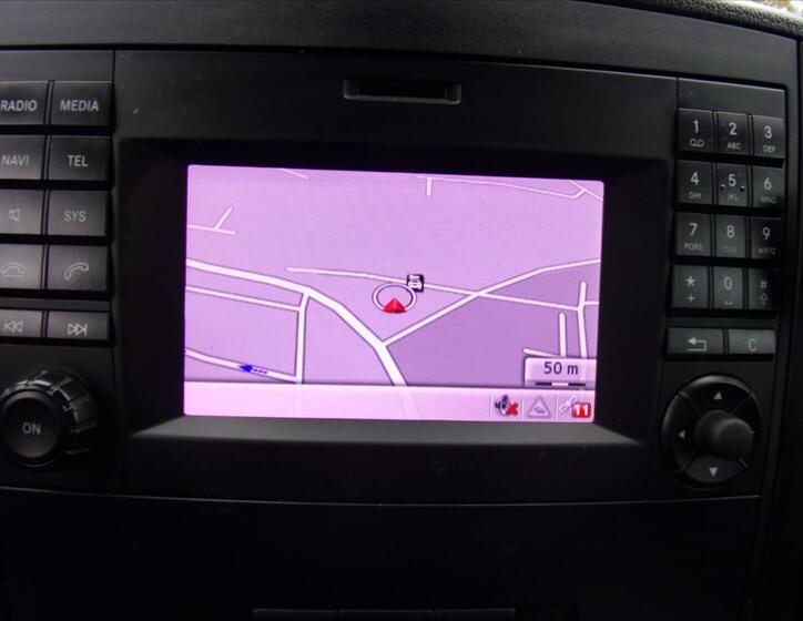 Mercedes-Benz Vito 19