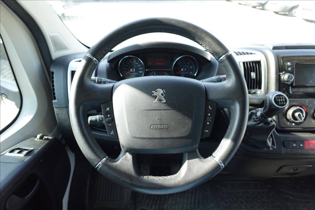 Peugeot Boxer Ostatní 2,2 l 121 kw