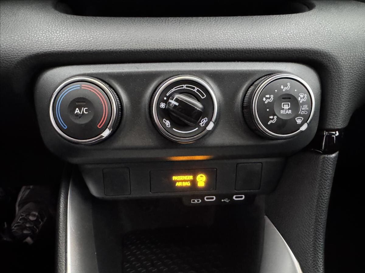 Toyota Yaris Hatchback 1,5 l 92 kw