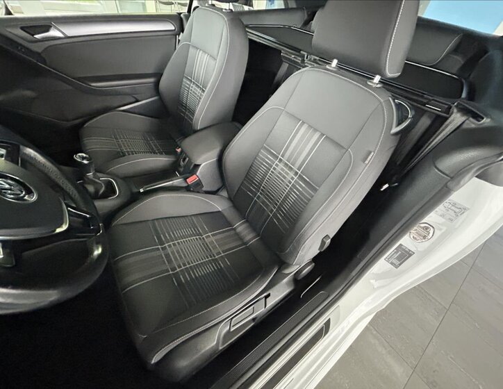 Volkswagen Golf Kabriolet 2,0 l 81 kw
