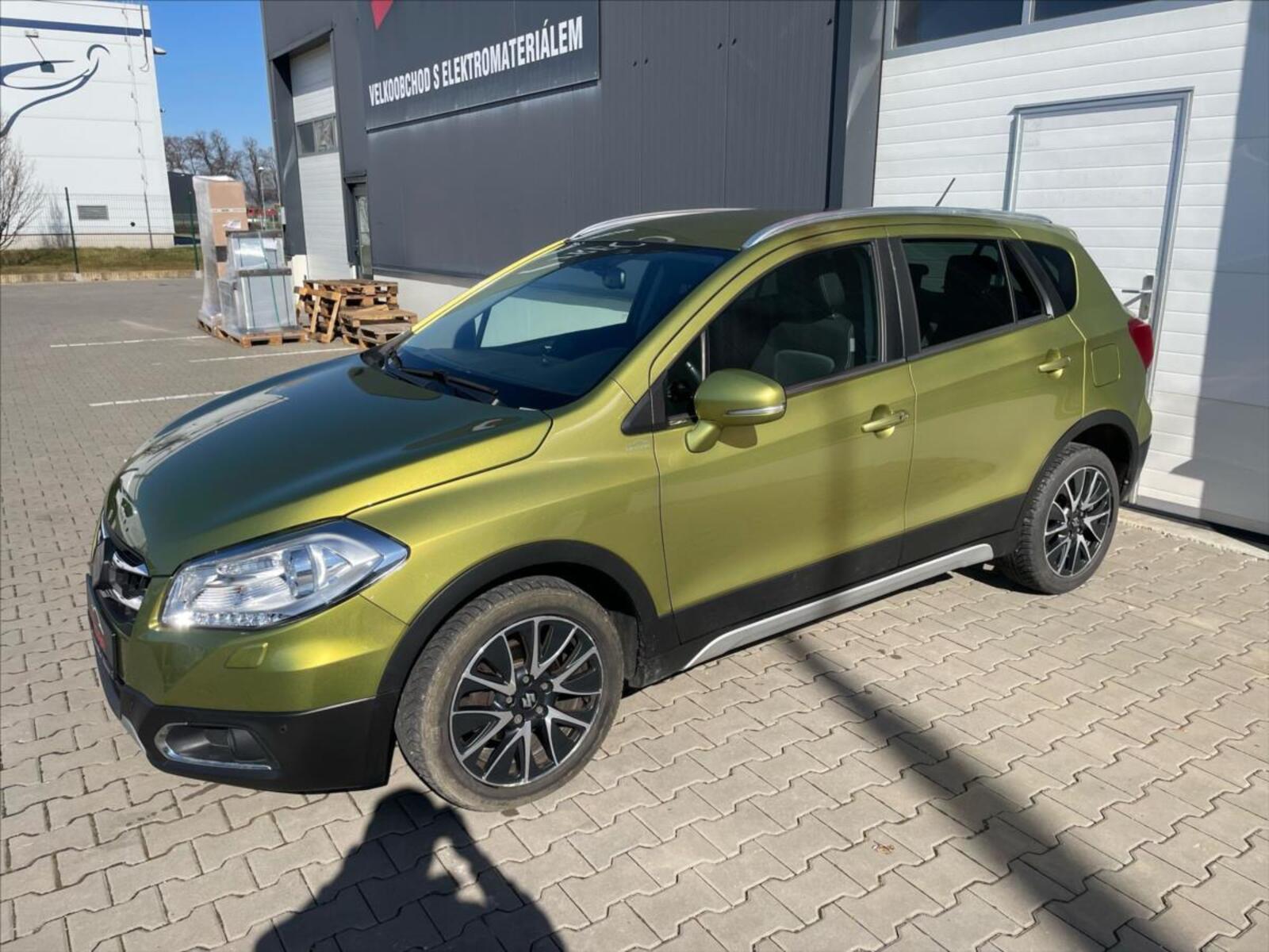 Suzuki SX4 S-Cross 1