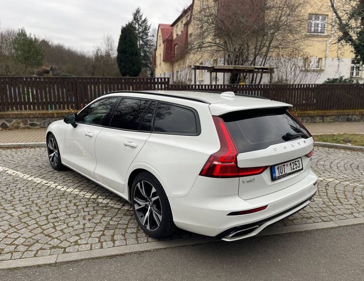 Volvo V60 7