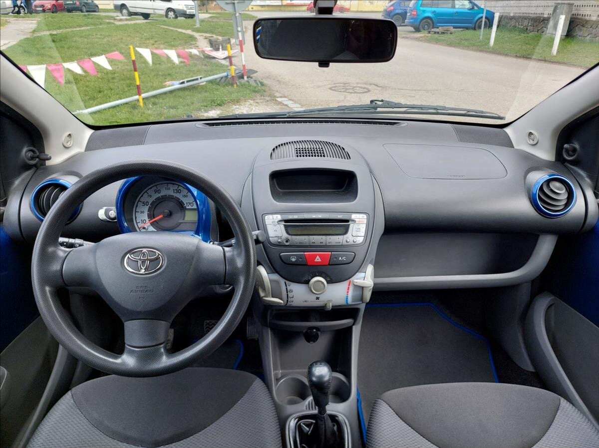 Toyota Aygo Hatchback 998,0 50 kw