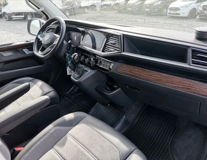 Volkswagen Multivan VAN / Minibus 2,0 l 150 kw