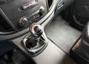 Mercedes-Benz Vito 17