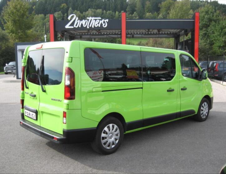 Renault Trafic 6