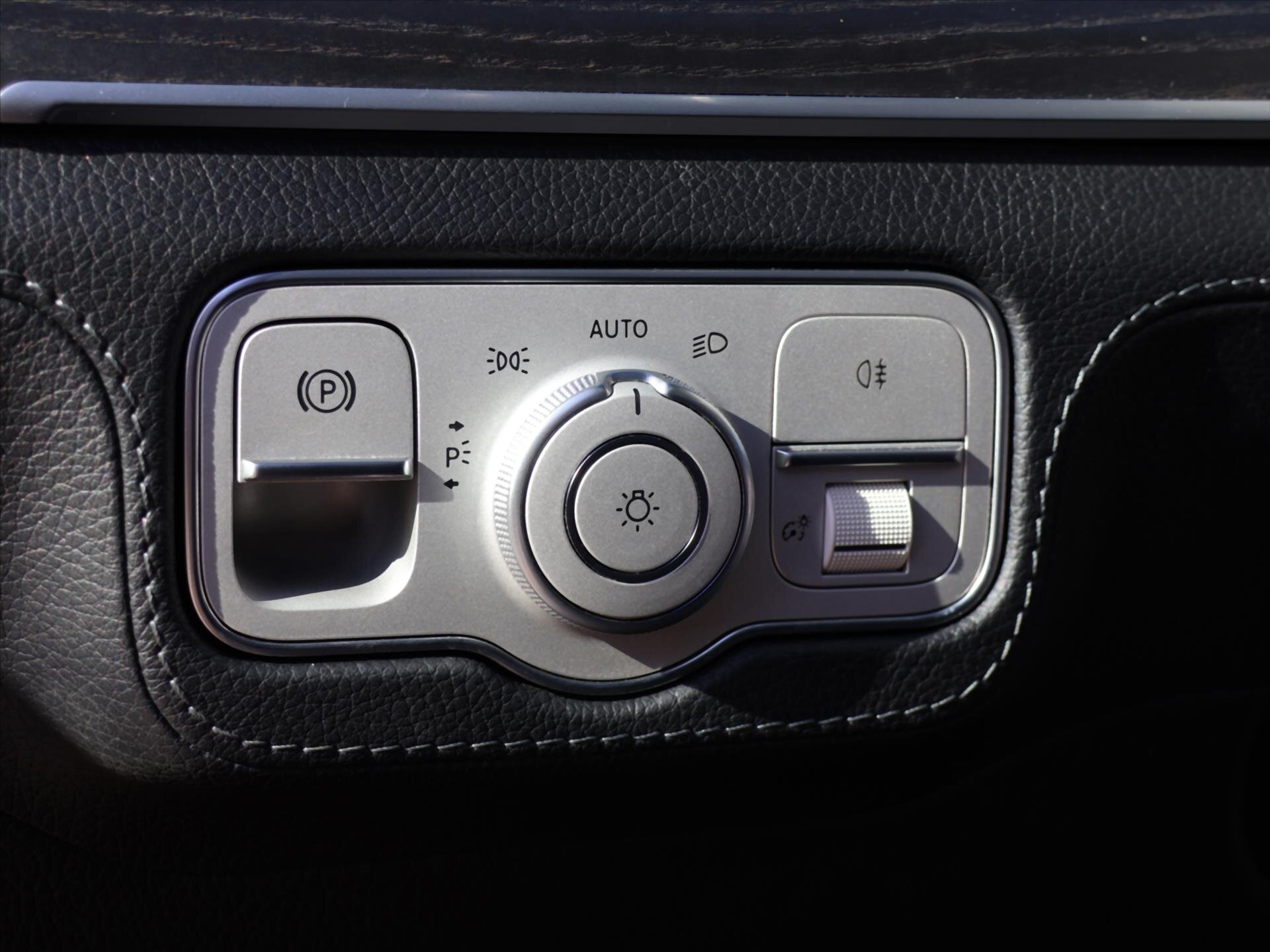 Mercedes-Benz GLS SUV 2,9 l 243 kw