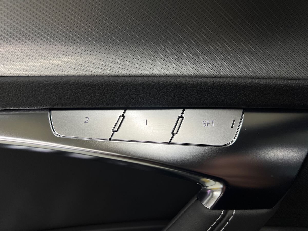 Audi A6 Allroad Kombi 3,0 l 253 kw