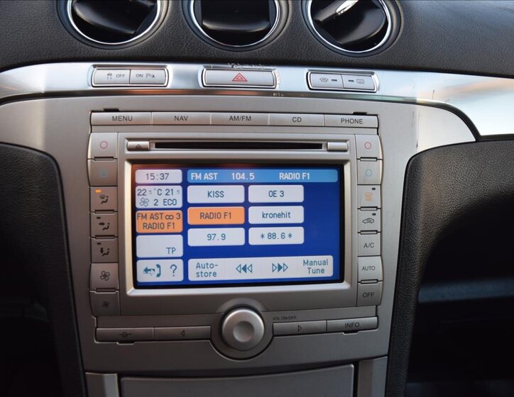 Ford S-MAX MPV 2,0 l 107 kw