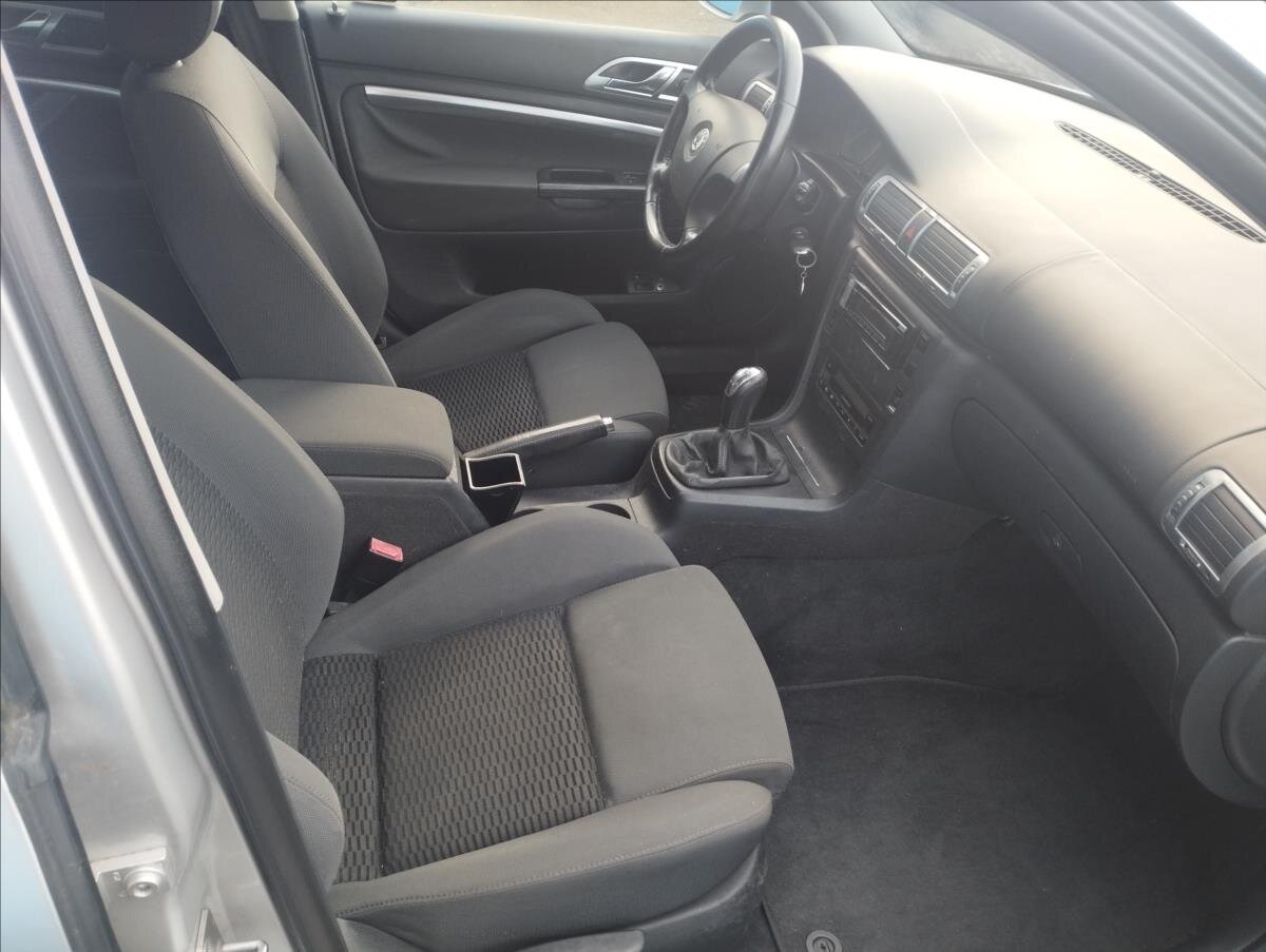 Škoda Superb Ostatní 1,9 l 74 kw