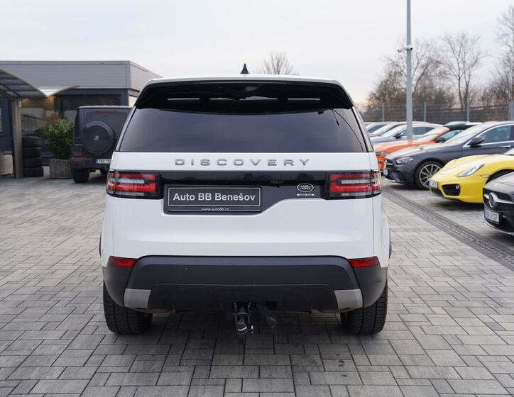 Land Rover Discovery 5