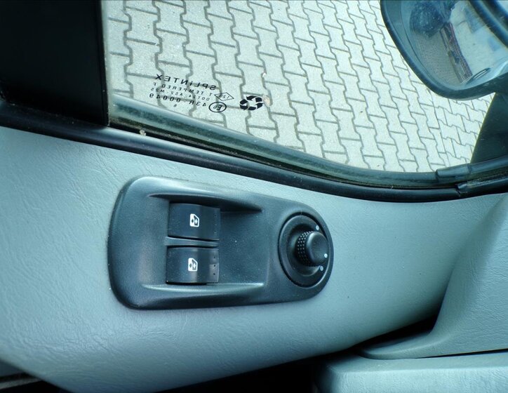 Renault Trafic Kombi 1,9 l 74 kw