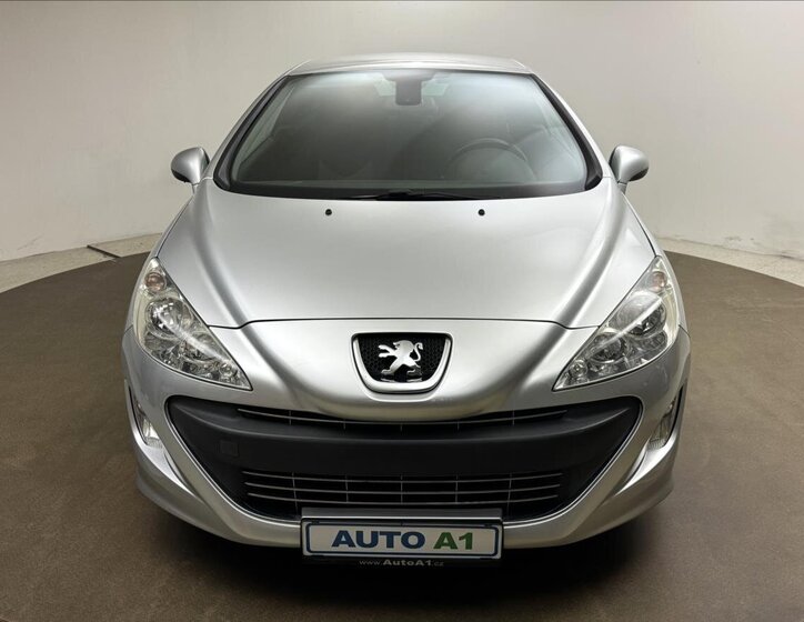 Peugeot 308 Kabriolet 1,6 l 82 kw