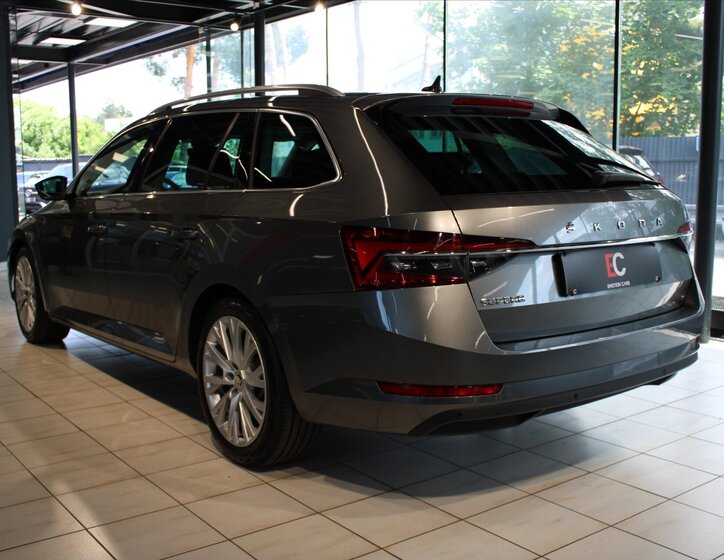 Škoda Superb 4
